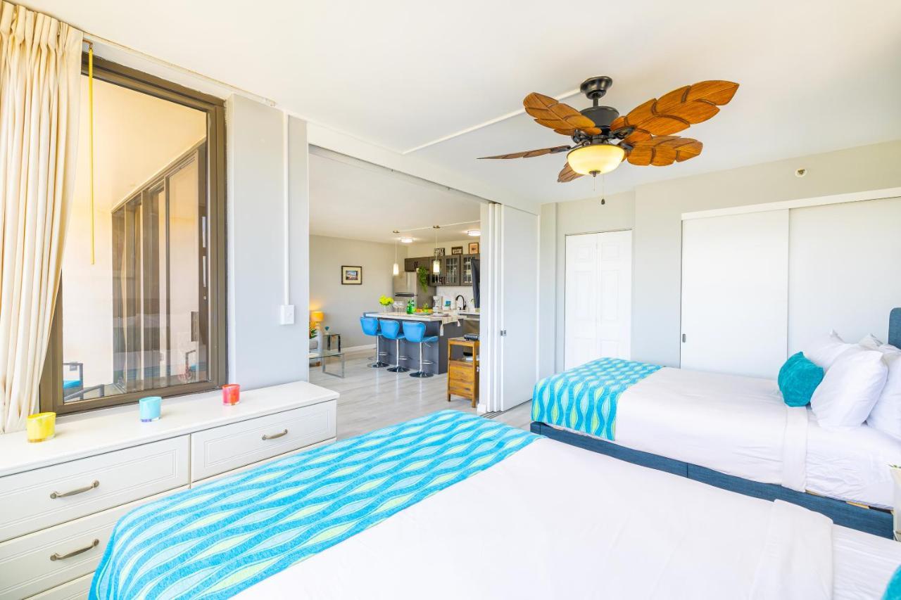 Tropical Retreat Near Waikiki Beach With Parking Honolulu Exteriér fotografie