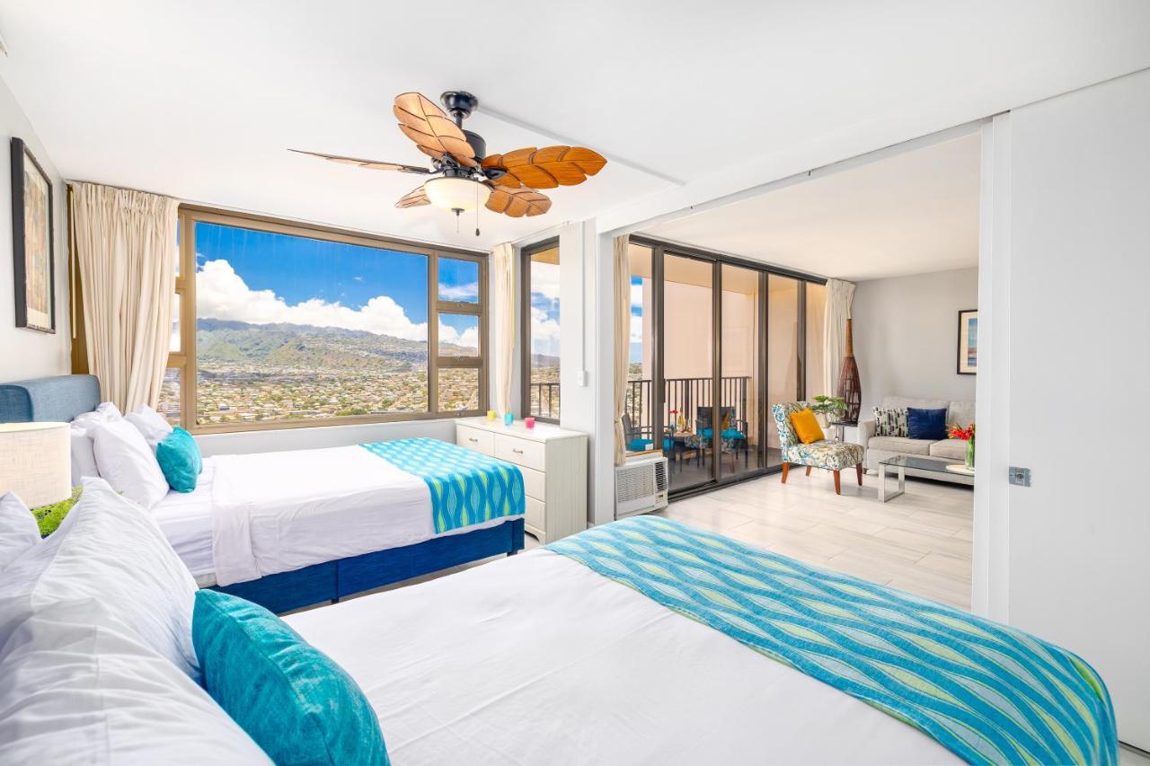 Tropical Retreat Near Waikiki Beach With Parking Honolulu Exteriér fotografie