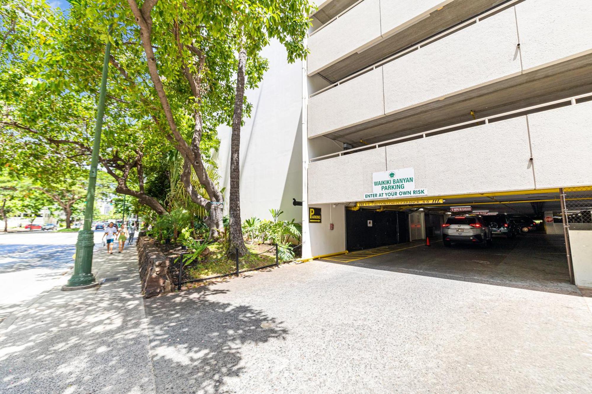 Tropical Retreat Near Waikiki Beach With Parking Honolulu Exteriér fotografie