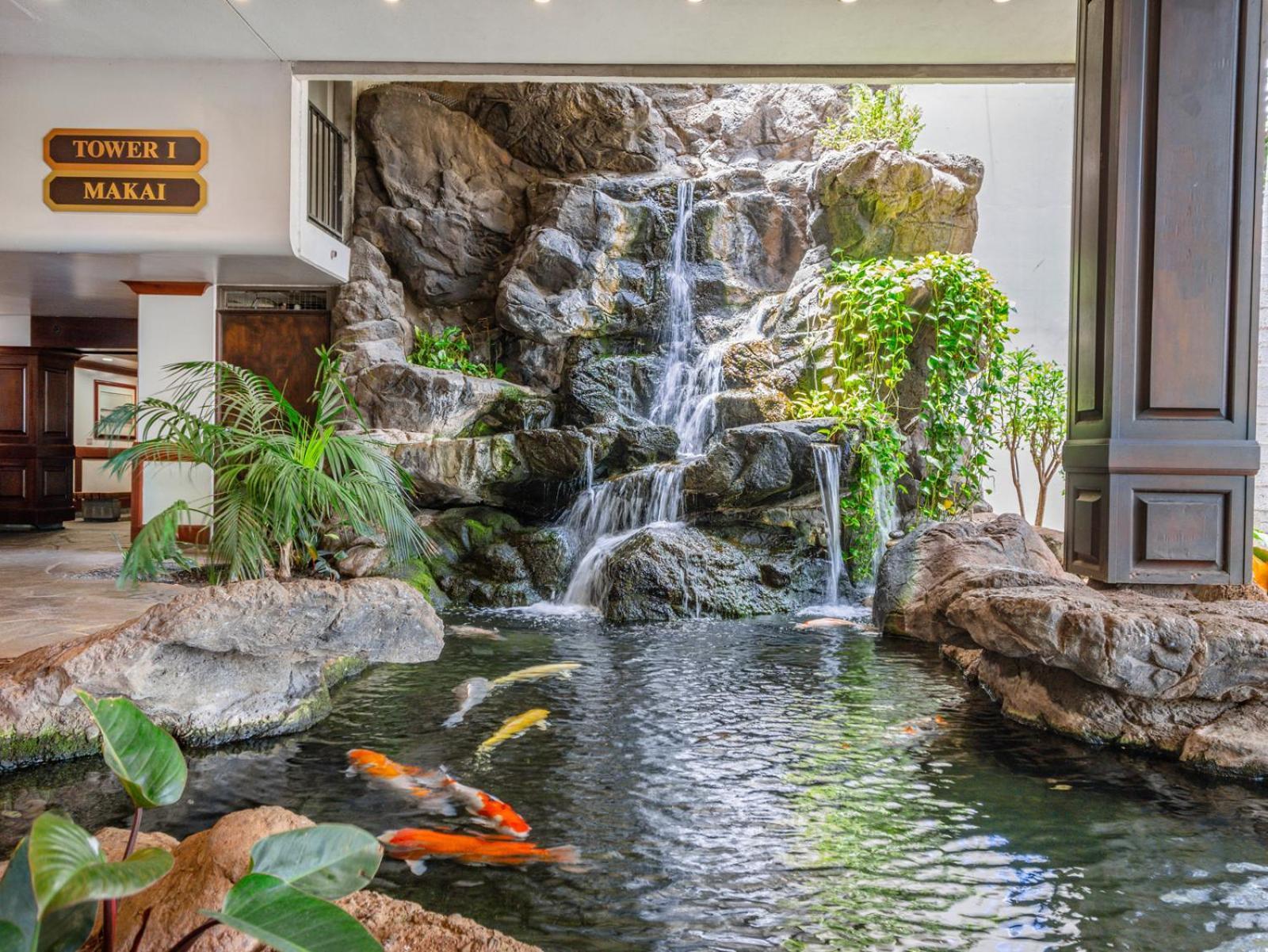 Tropical Retreat Near Waikiki Beach With Parking Honolulu Exteriér fotografie