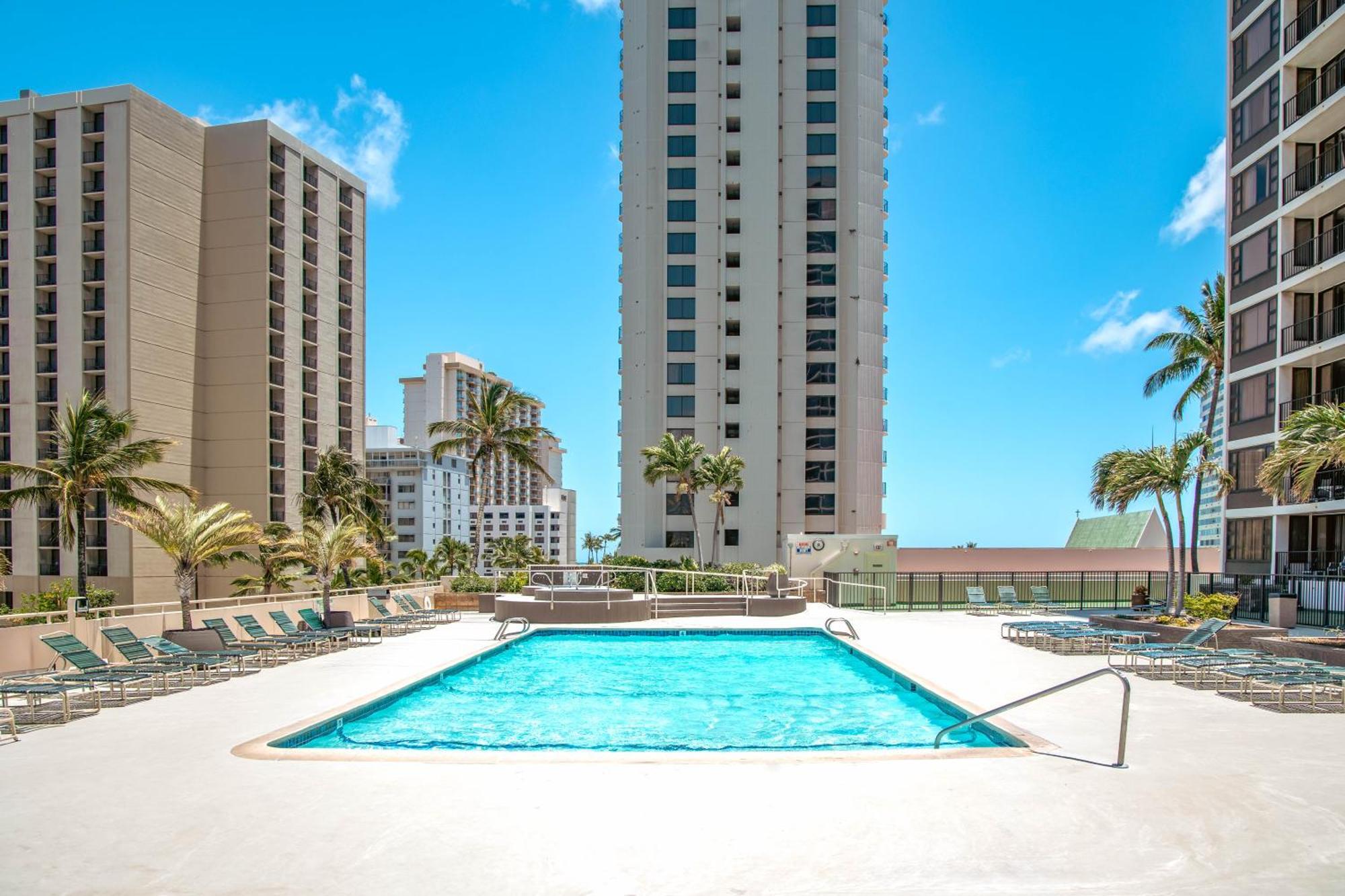 Tropical Retreat Near Waikiki Beach With Parking Honolulu Exteriér fotografie