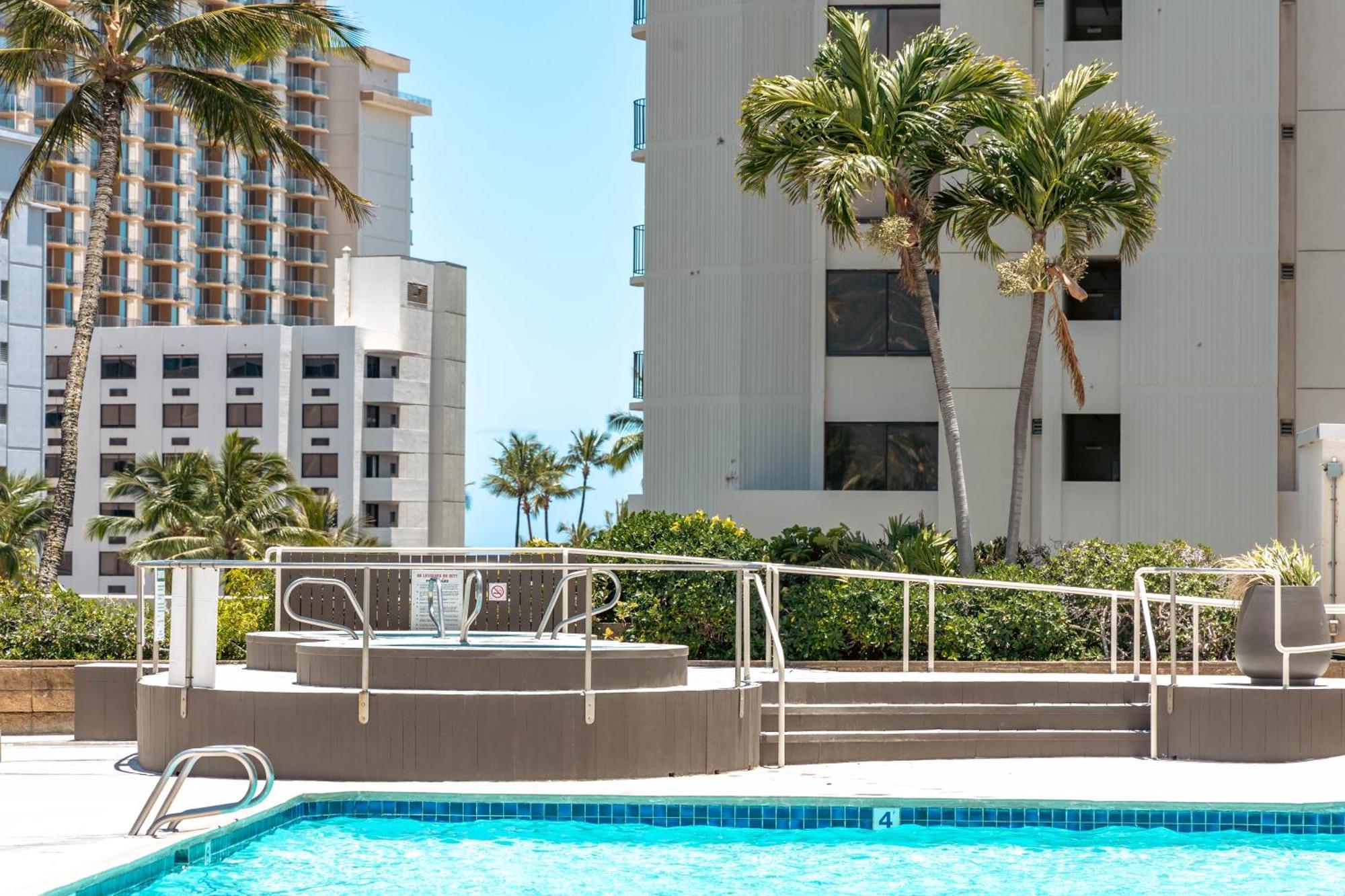 Tropical Retreat Near Waikiki Beach With Parking Honolulu Exteriér fotografie